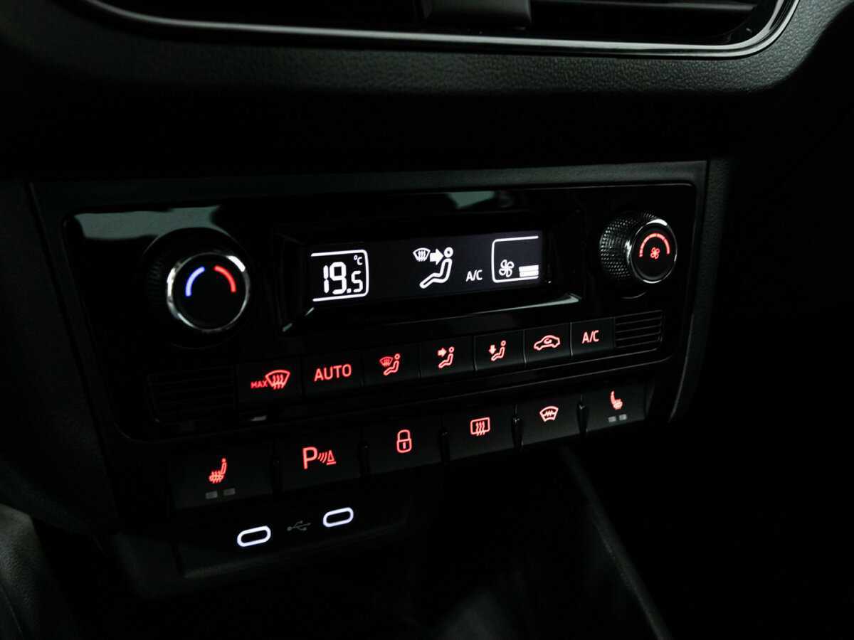 Volkswagen Polo, 2021 Фото №16