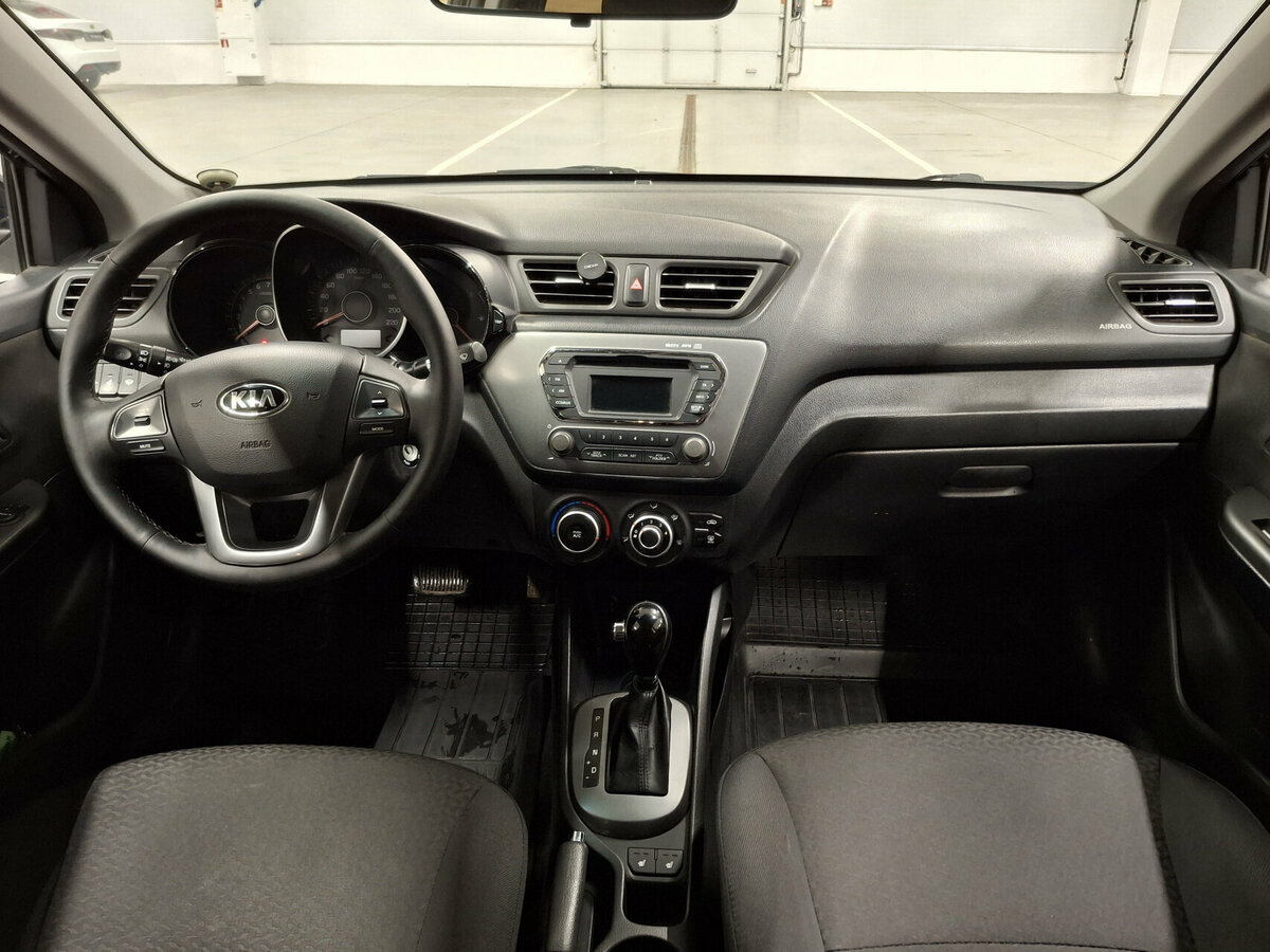 Kia Rio 4-speed III, 2014 Фото №13