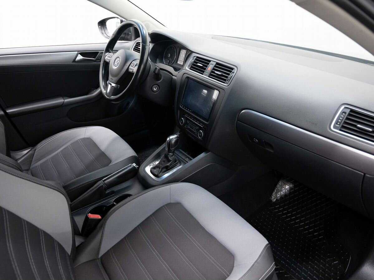 Volkswagen Jetta, 2012 Фото №11
