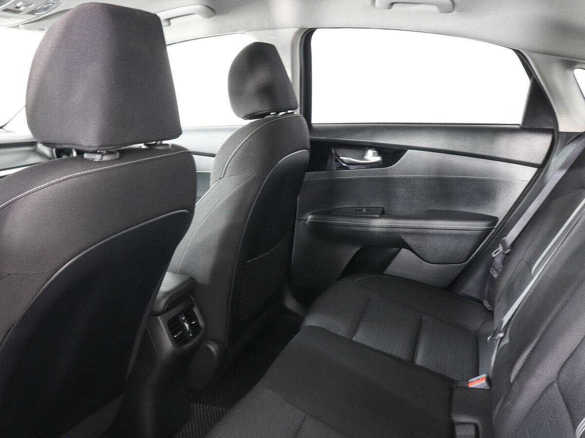 Kia Cerato, 2018 Фото №12