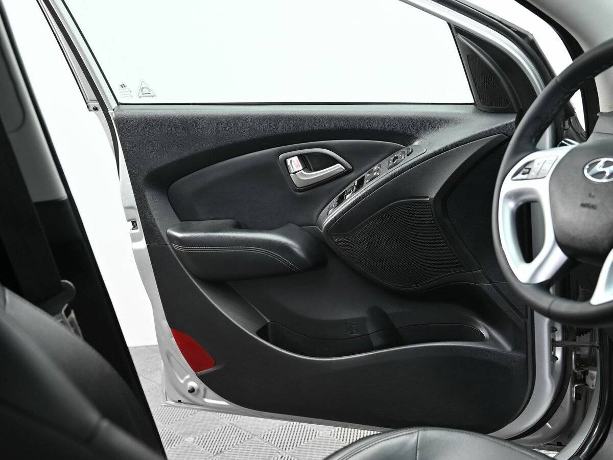 Hyundai ix35, 2012 Фото №6