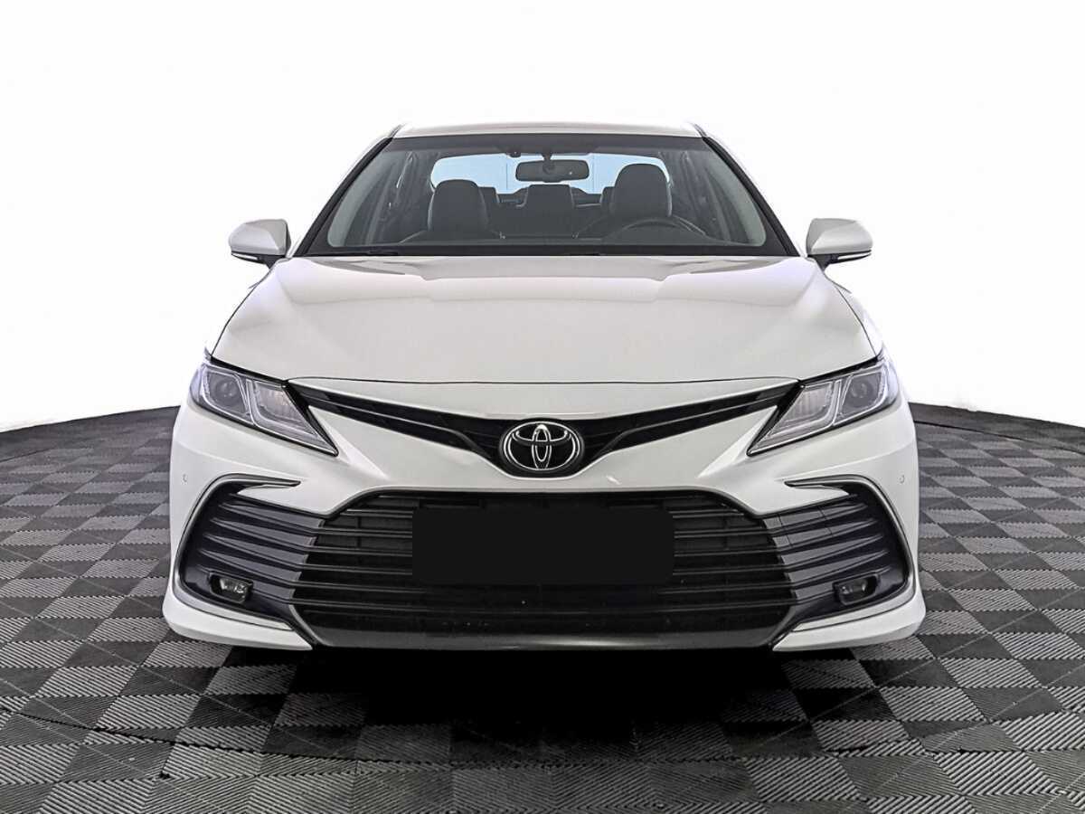 Toyota Camry, 2021 Фото №2
