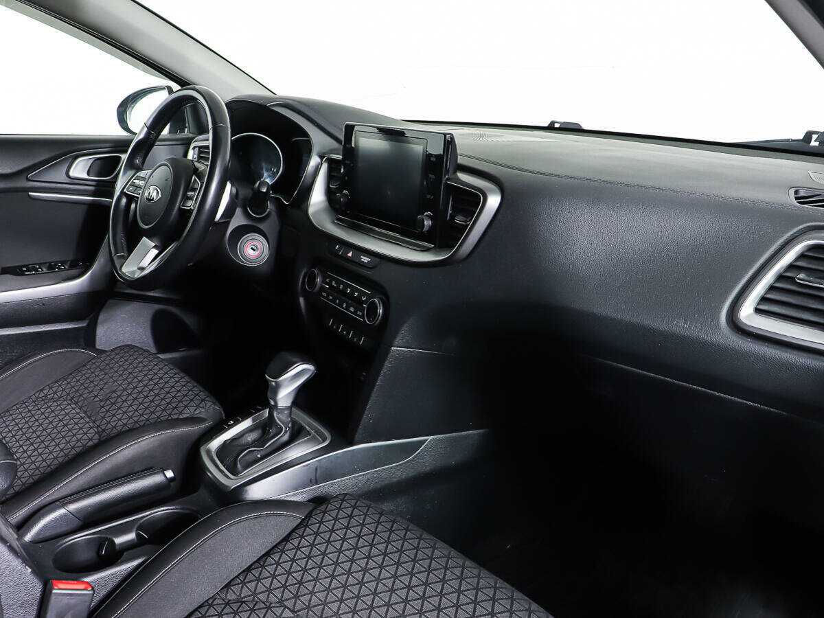 Kia Ceed, 2021 Фото №9