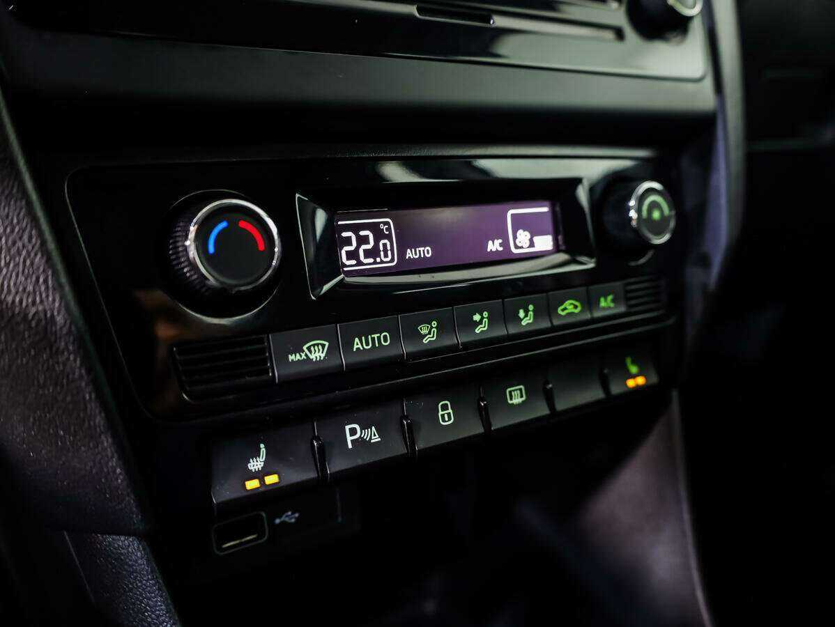 Skoda Rapid, 2018 Фото №14