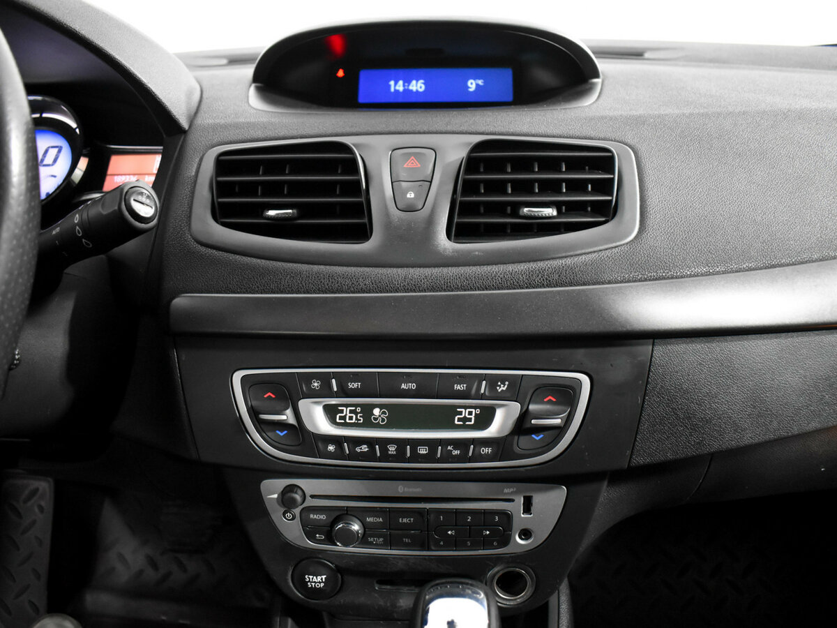 Renault Megane III Рестайлинг, 2013 Фото №17