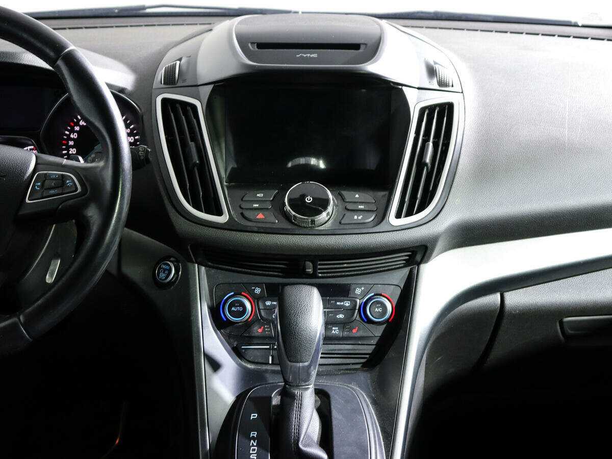 Ford Kuga, 2017 Фото №11