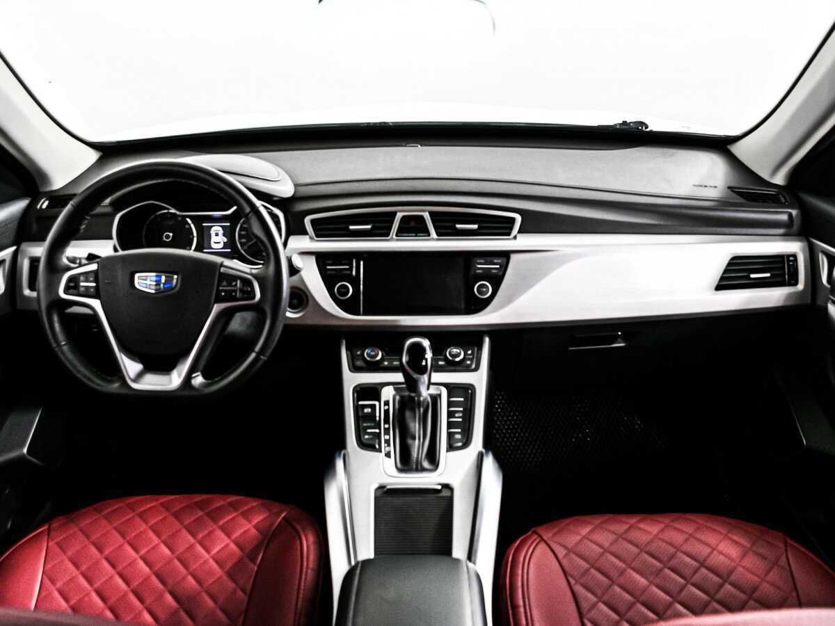 Geely Atlas, 2018 Фото №11