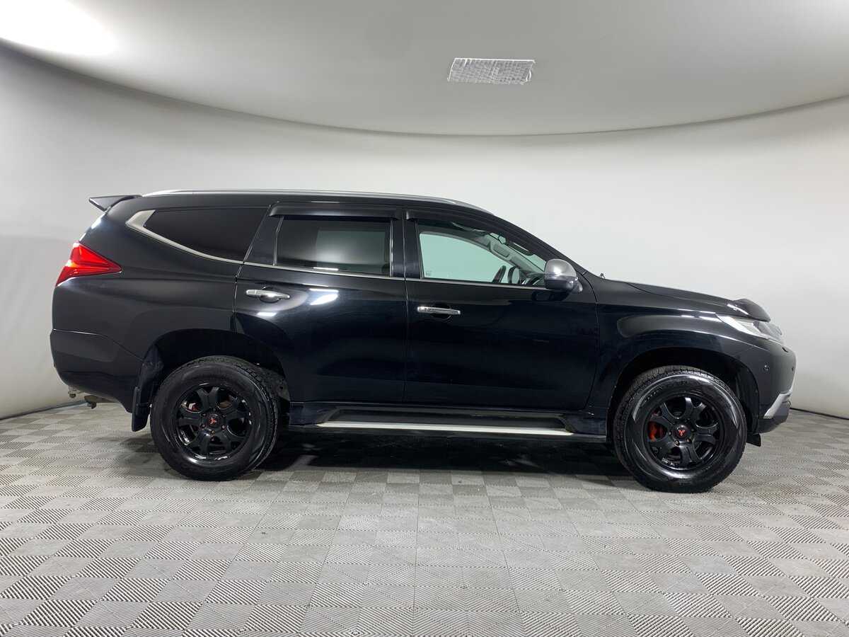 Mitsubishi Pajero Sport, 2017 Фото №4