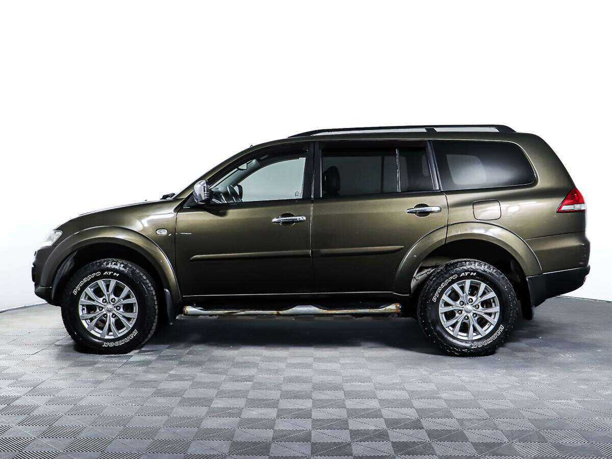 Mitsubishi Pajero Sport, 2014 Фото №7