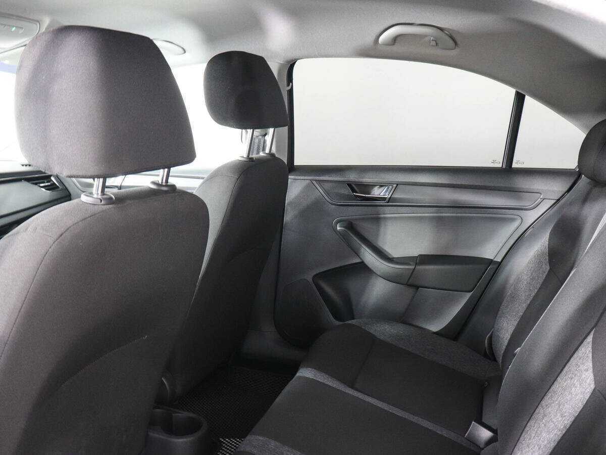Skoda Rapid, 2020 Фото №12