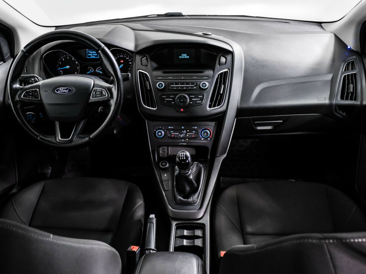 Ford Focus III Рестайлинг, 2019 Фото №11