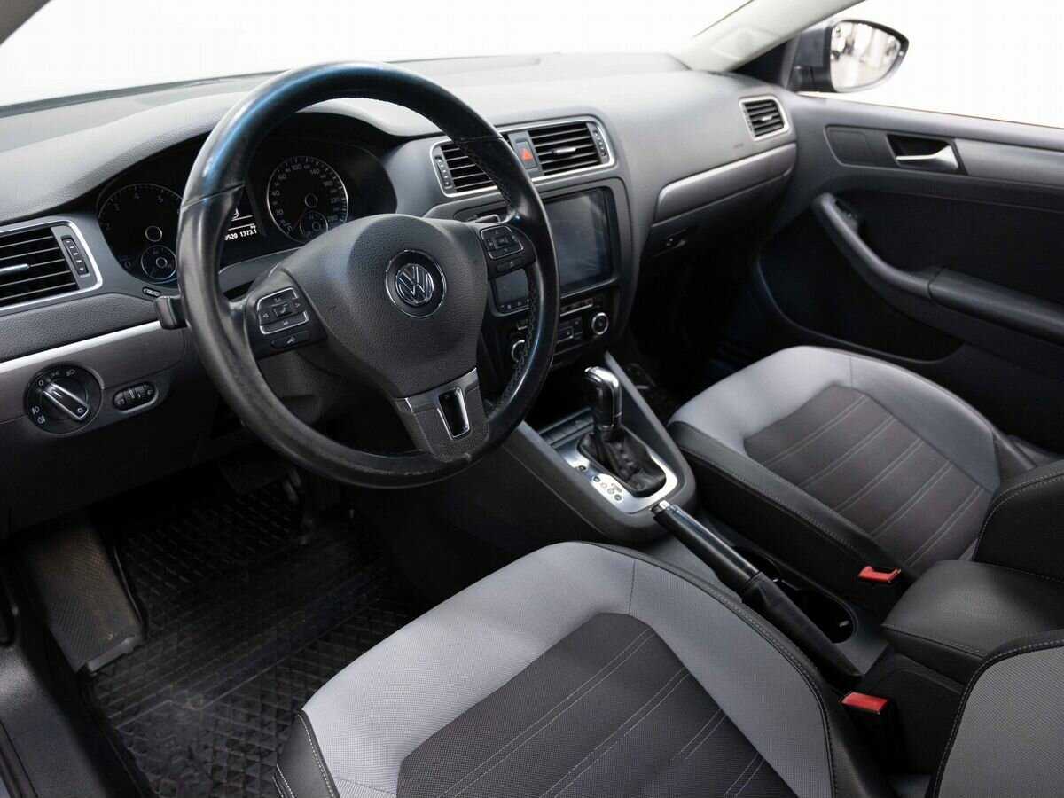 Volkswagen Jetta, 2012 Фото №7