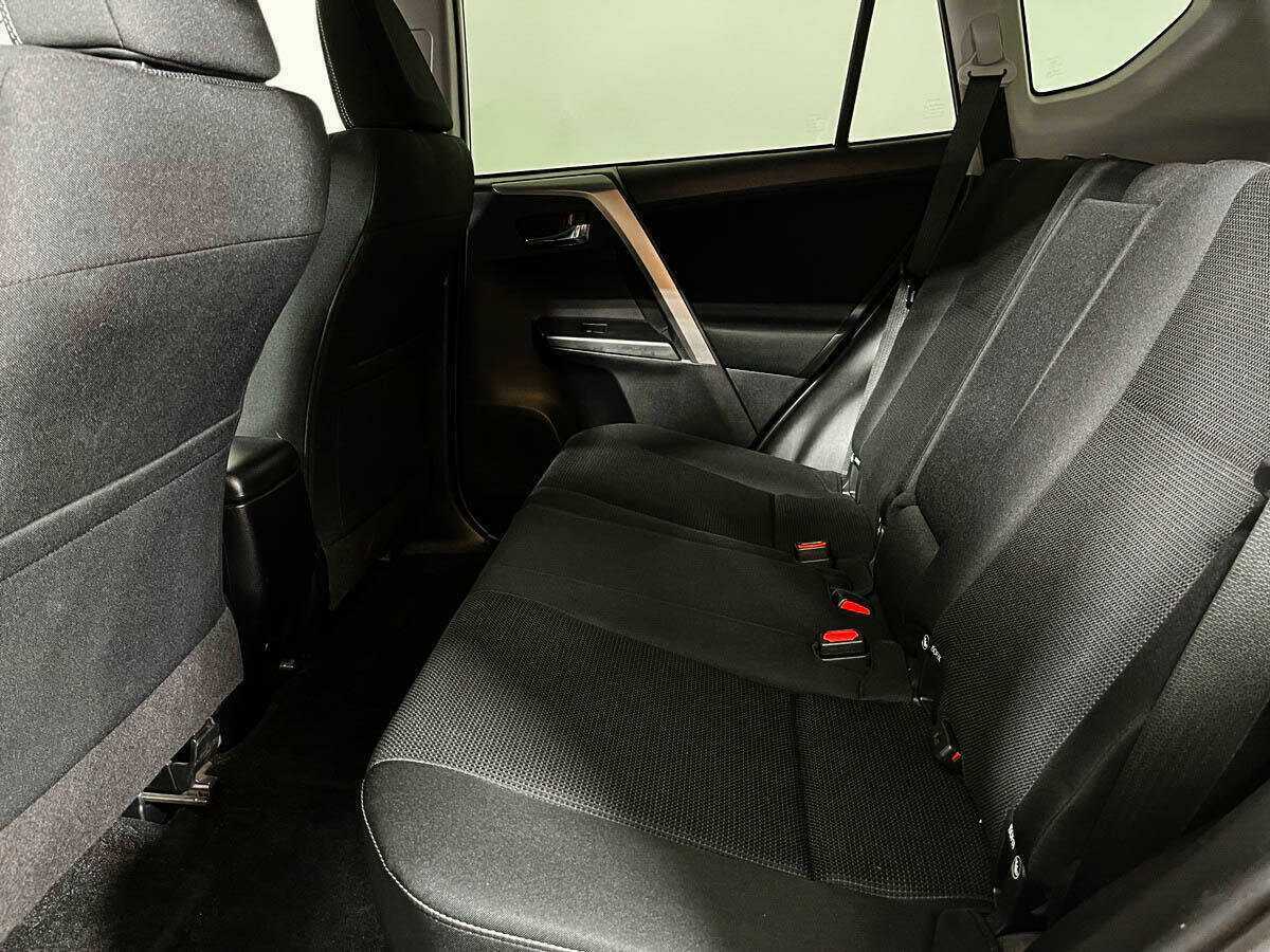 Toyota RAV4, 2016 Фото №8