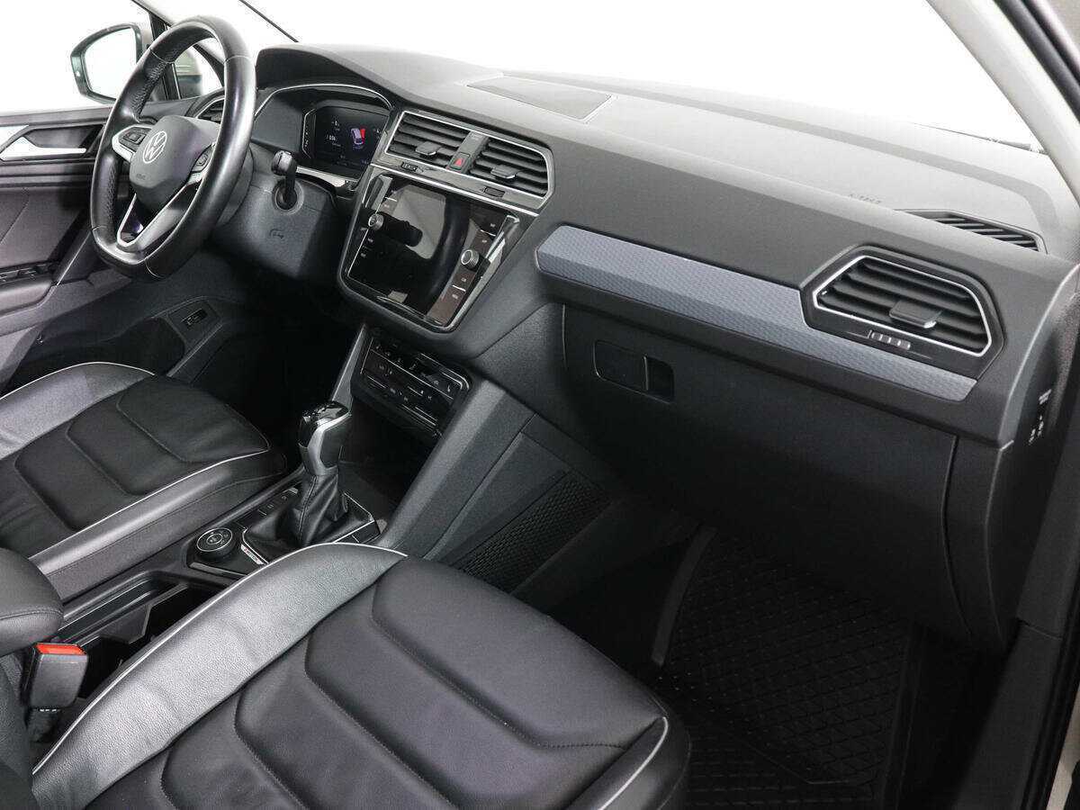 Volkswagen Tiguan, 2021 Фото №10