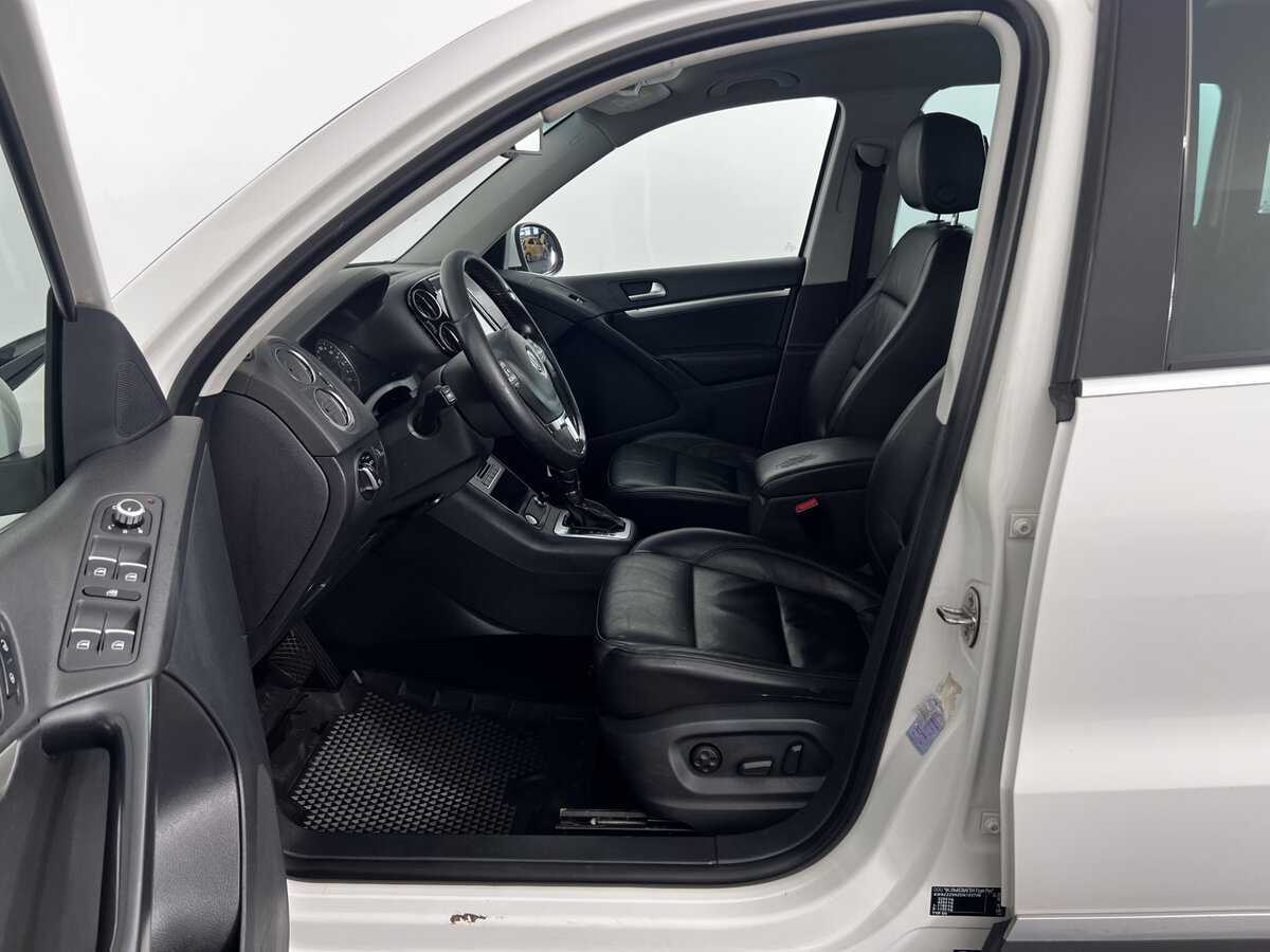 Volkswagen Tiguan, 2013 Фото №16