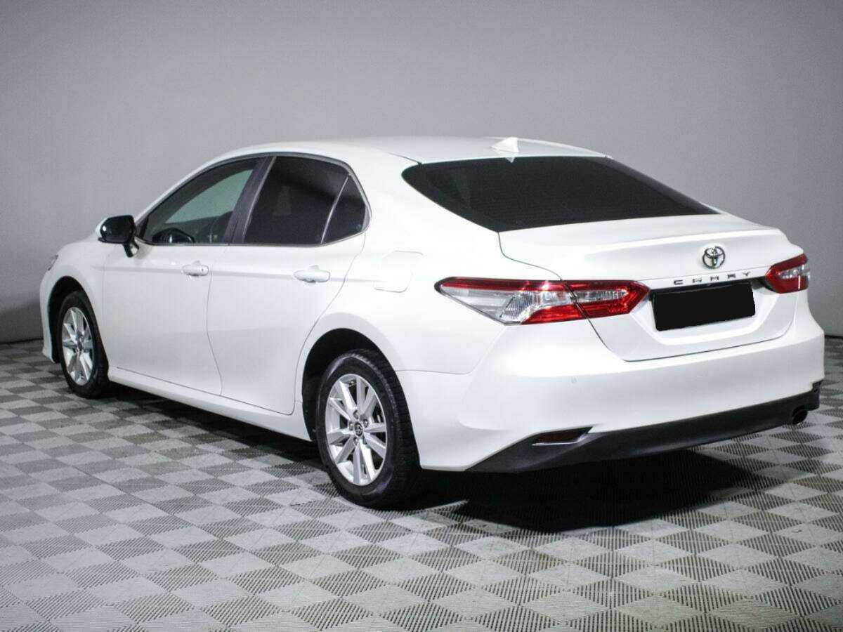 Toyota Camry, 2020 Фото №7