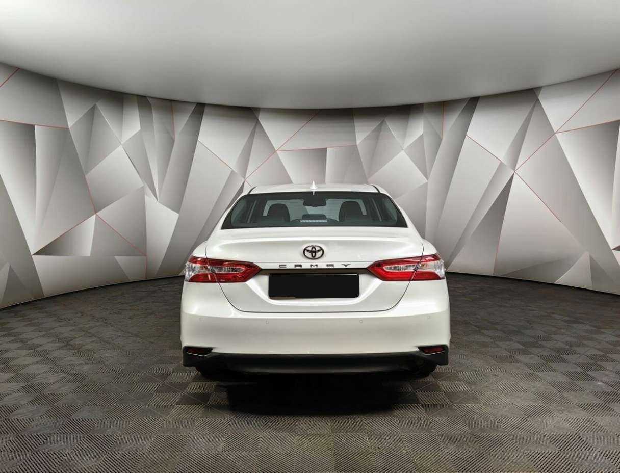 Toyota Camry, 2021 Фото №8