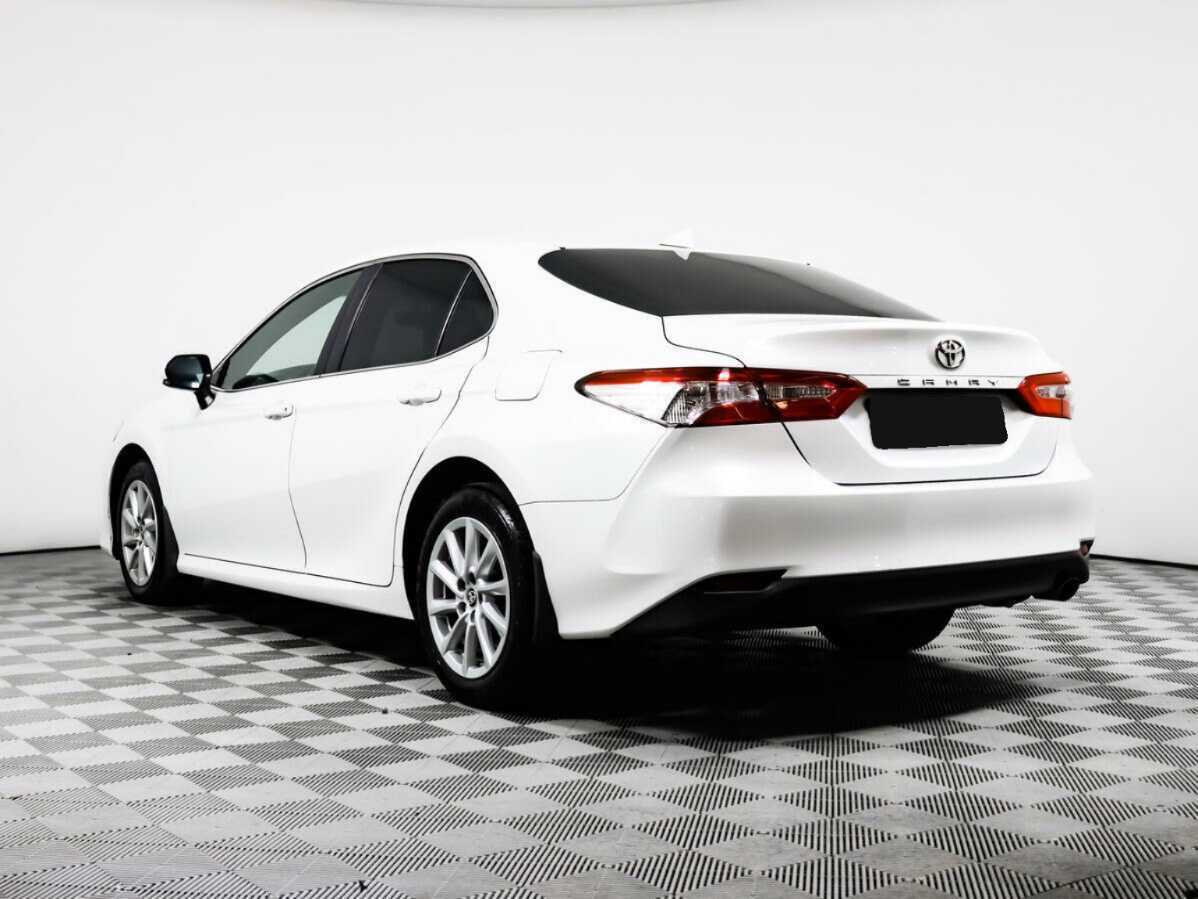 Toyota Camry, 2021 Фото №7