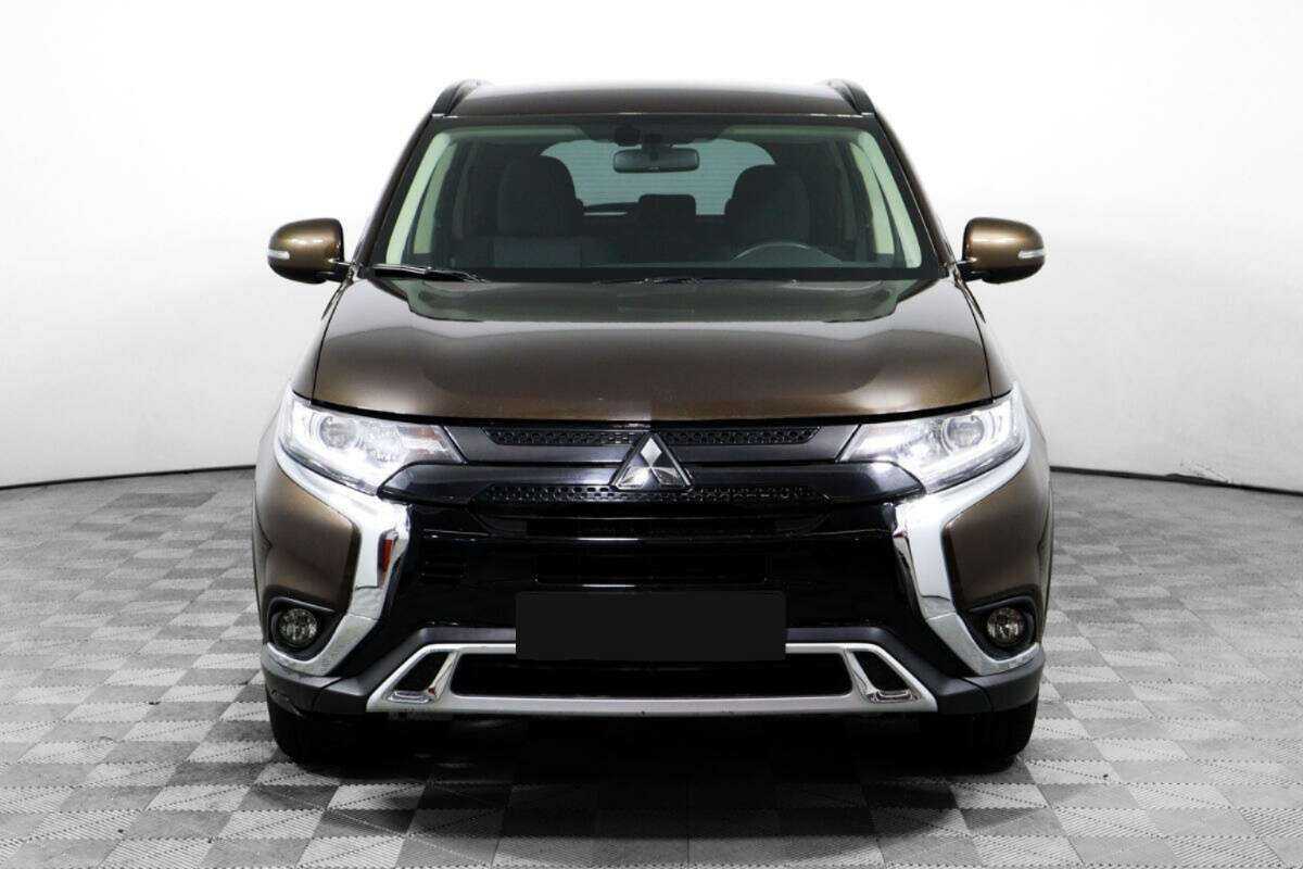 Mitsubishi Outlander, 2022 Фото №2