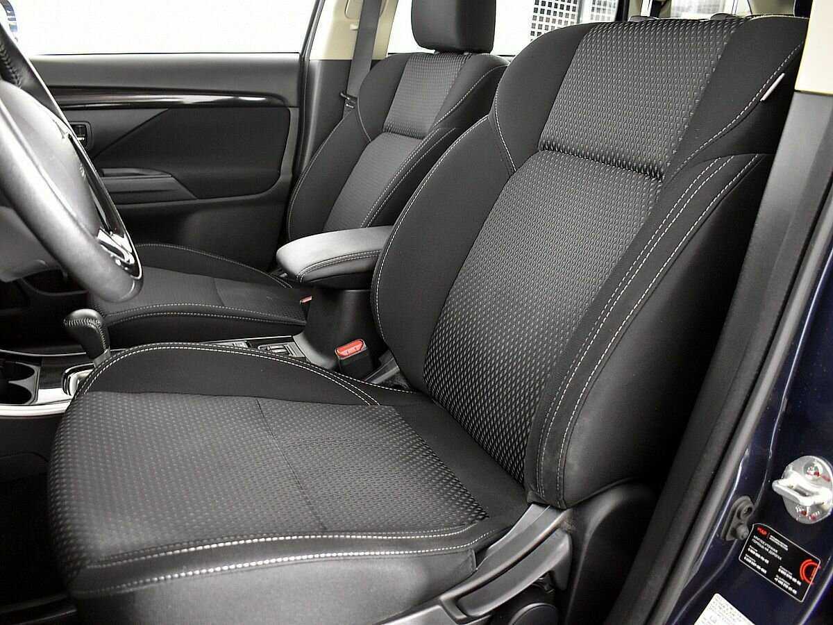 Mitsubishi Outlander, 2018 Фото №8