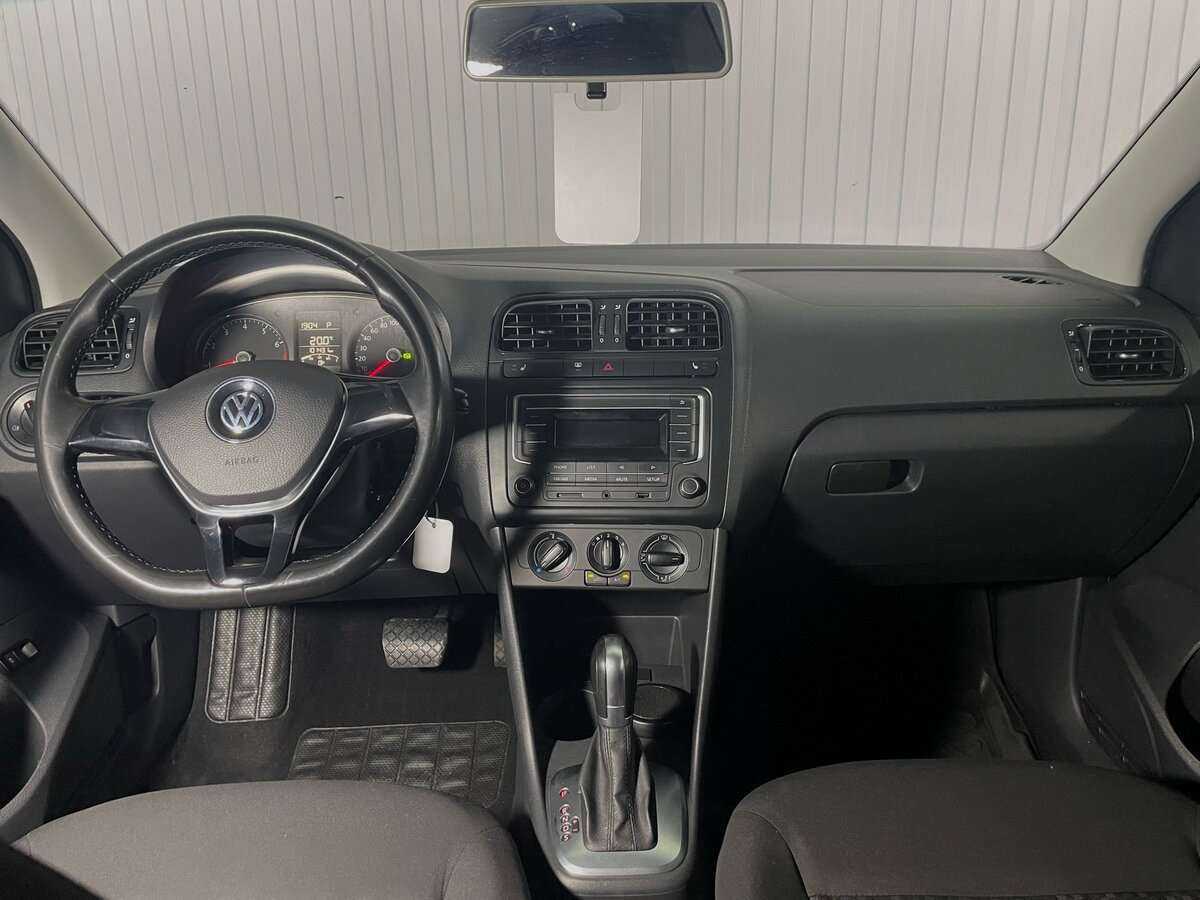 Volkswagen Polo, 2017 Фото №9