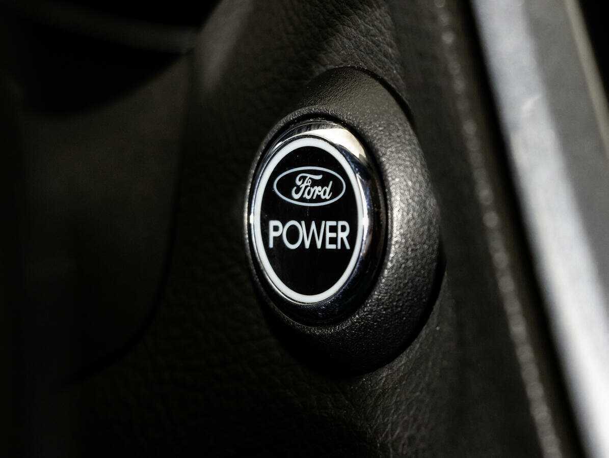 Ford Focus, 2012 Фото №12