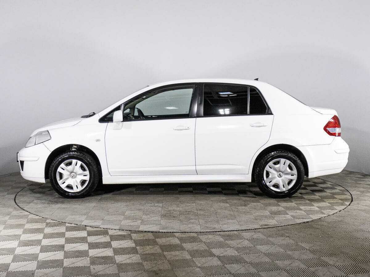 Nissan Tiida, 2013 Фото №8