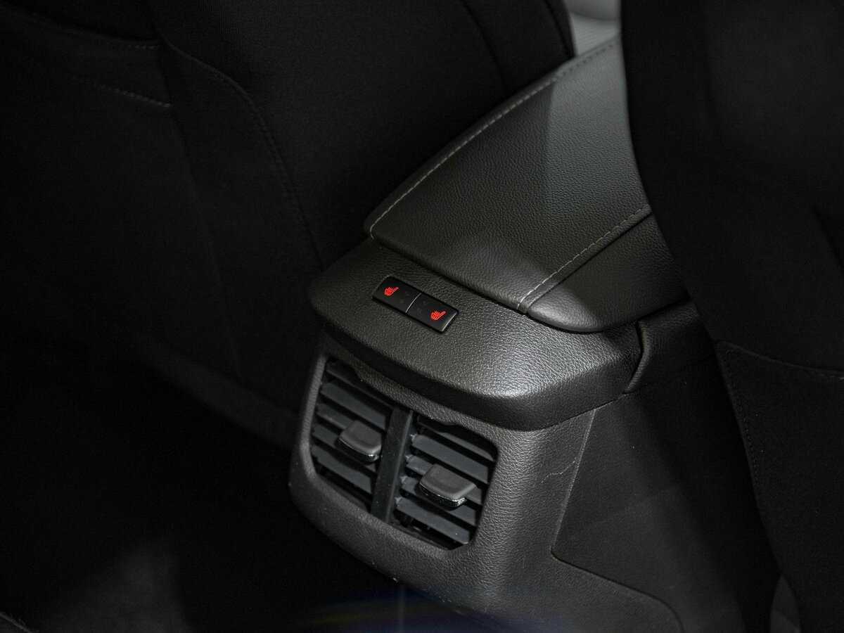 Ford Mondeo, 2016 Фото №15