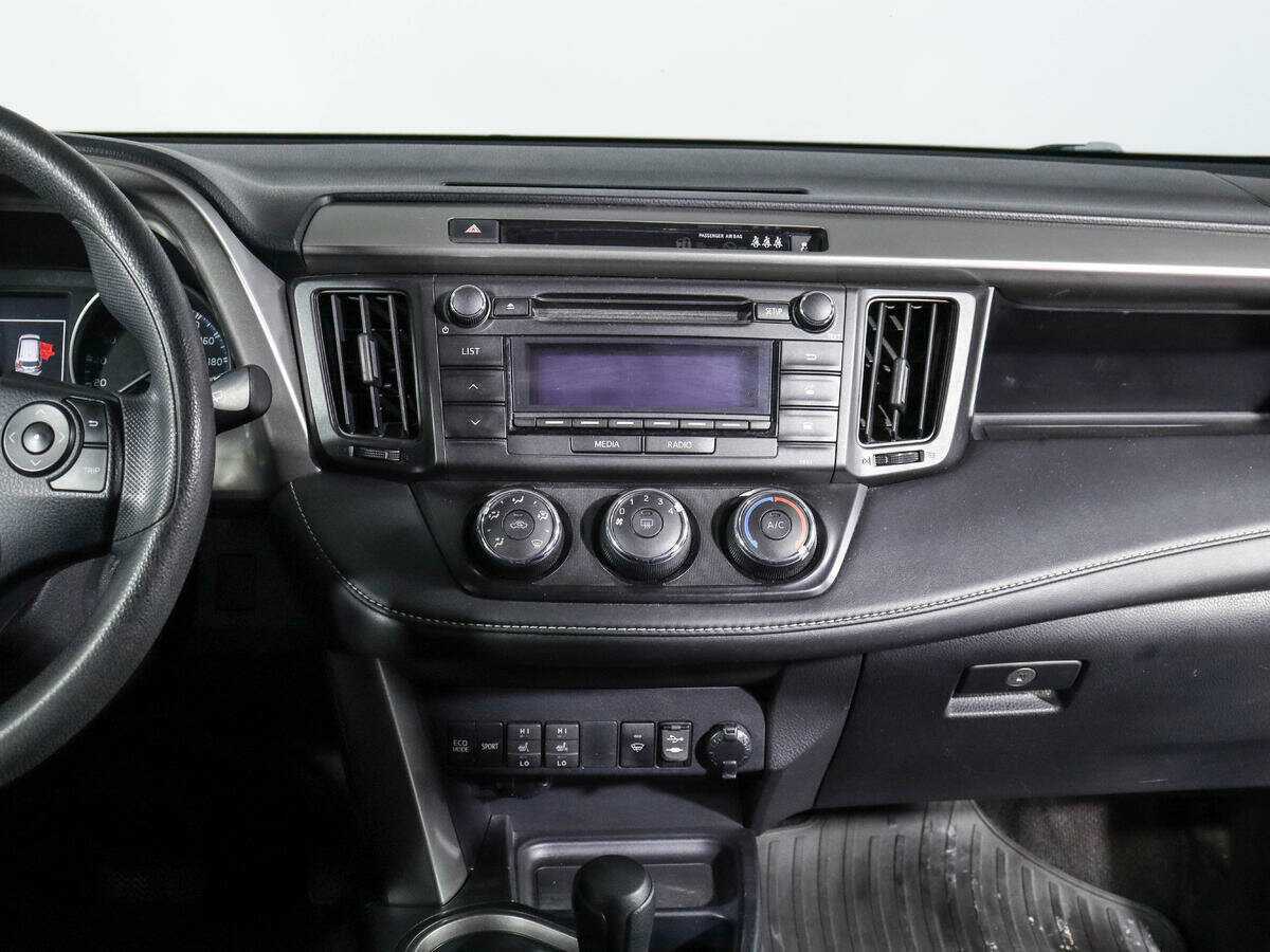 Toyota RAV4, 2016 Фото №13