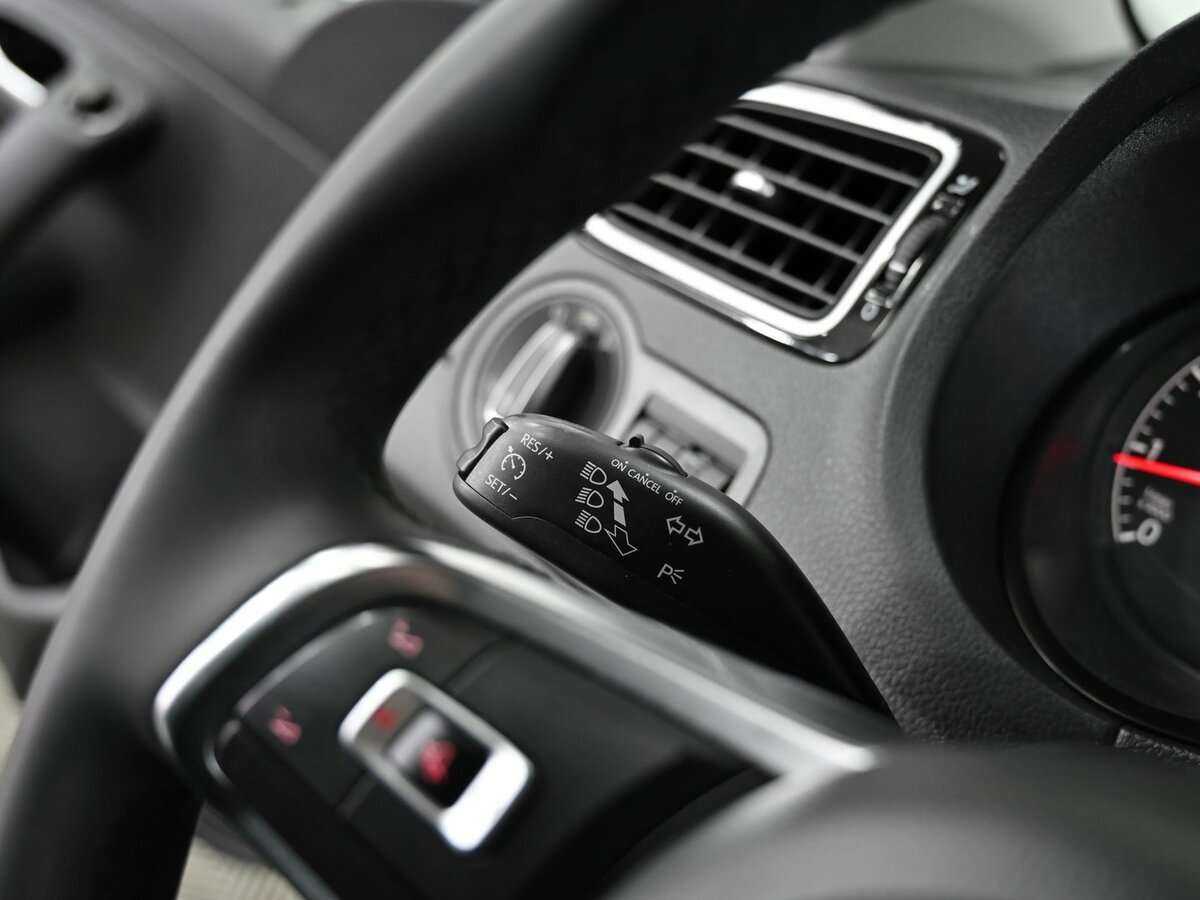 Volkswagen Polo, 2019 Фото №7