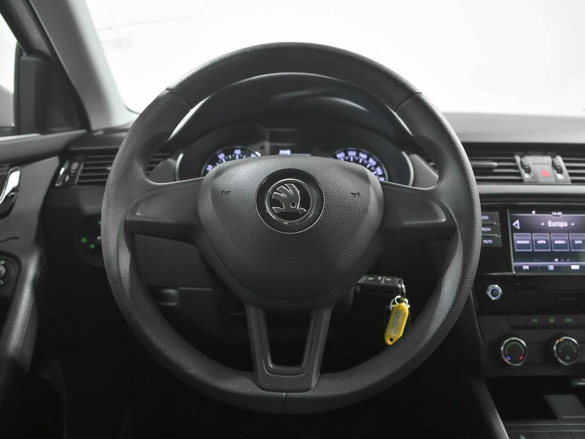 Skoda Octavia, 2018 Фото №7