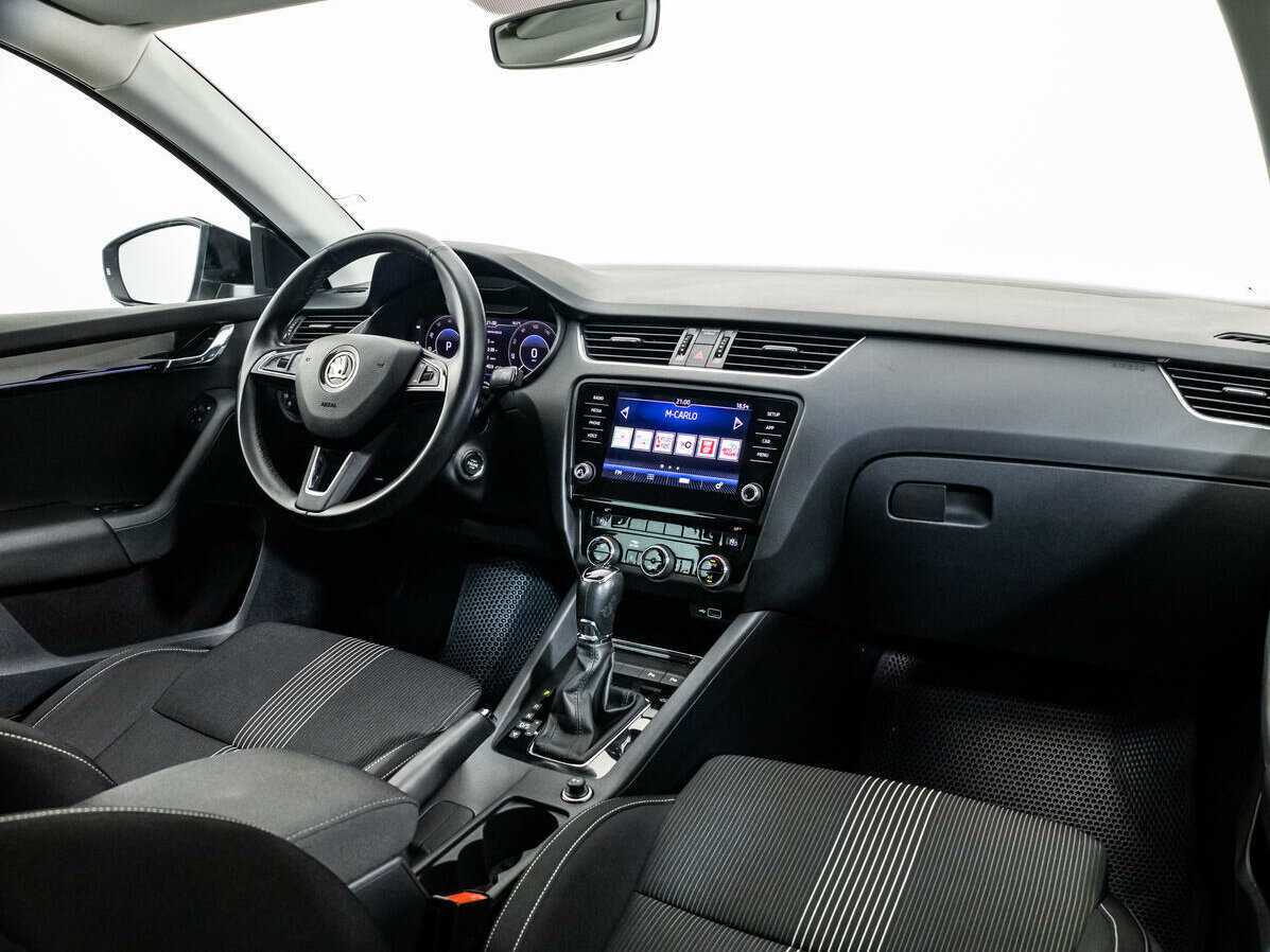 Skoda Octavia, 2018 Фото №9
