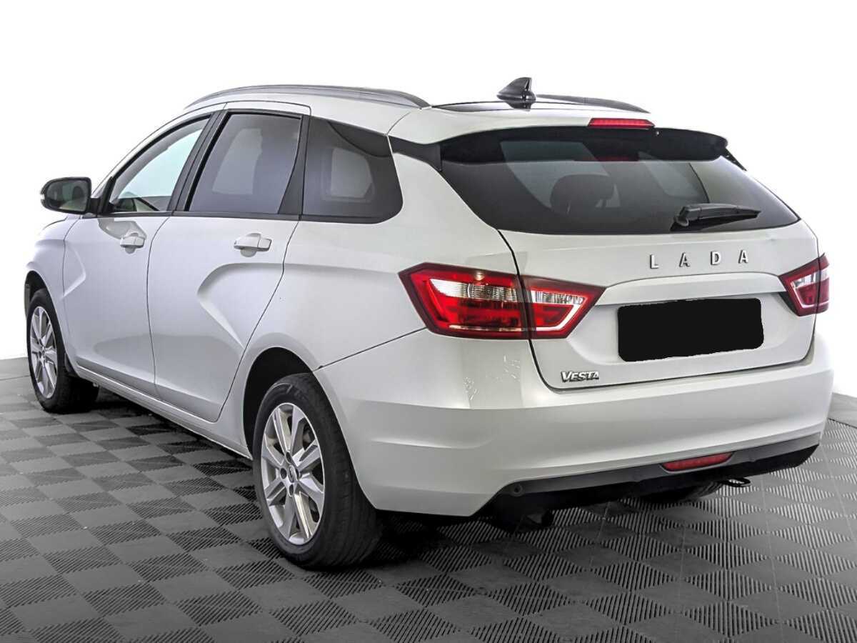 Lada (ВАЗ) Vesta SW, 2021 Фото №7