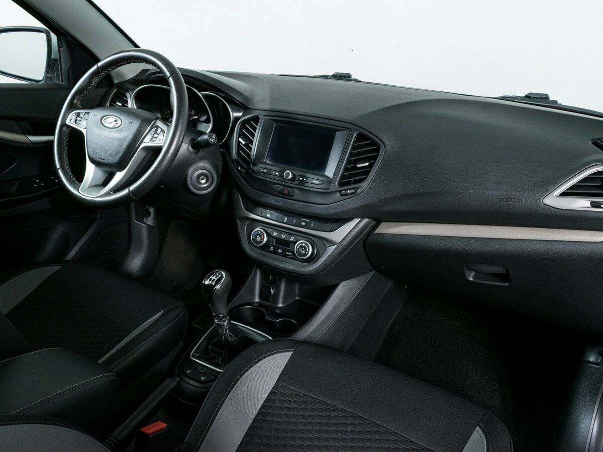 Lada (ВАЗ) Vesta, 2021 Фото №8