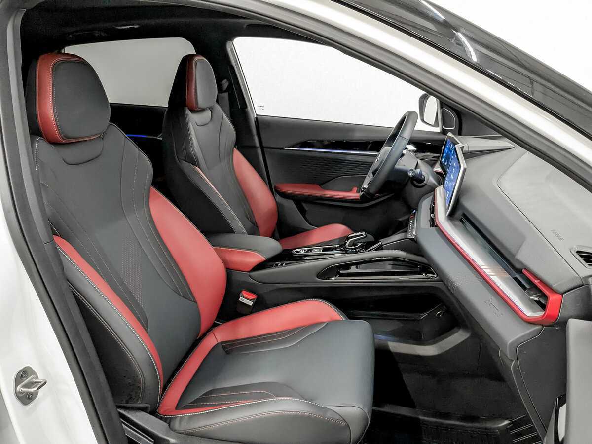 Geely Coolray, 2024 Фото №20