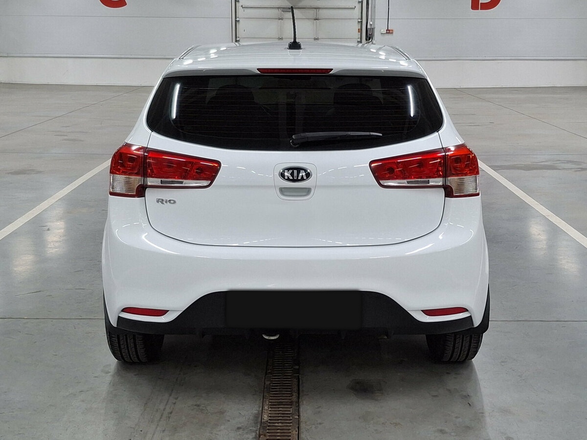 Kia Rio III Рестайлинг, 2017 Фото №6