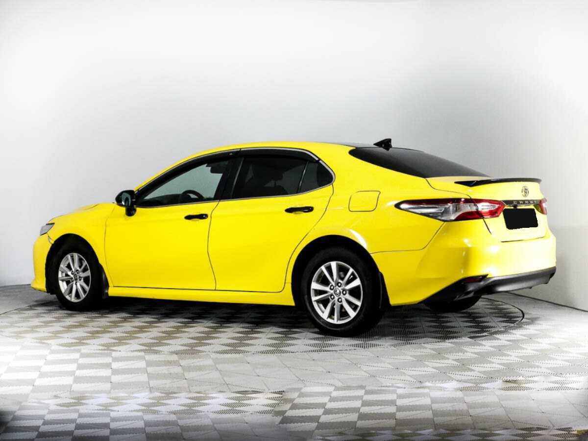 Toyota Camry, 2021 Фото №7