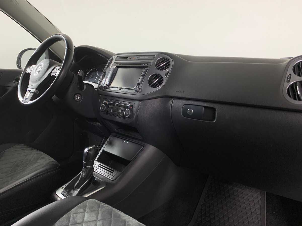 Volkswagen Tiguan, 2015 Фото №14