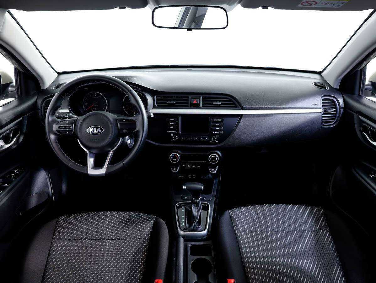 Kia Rio X-Line, 2019 Фото №9