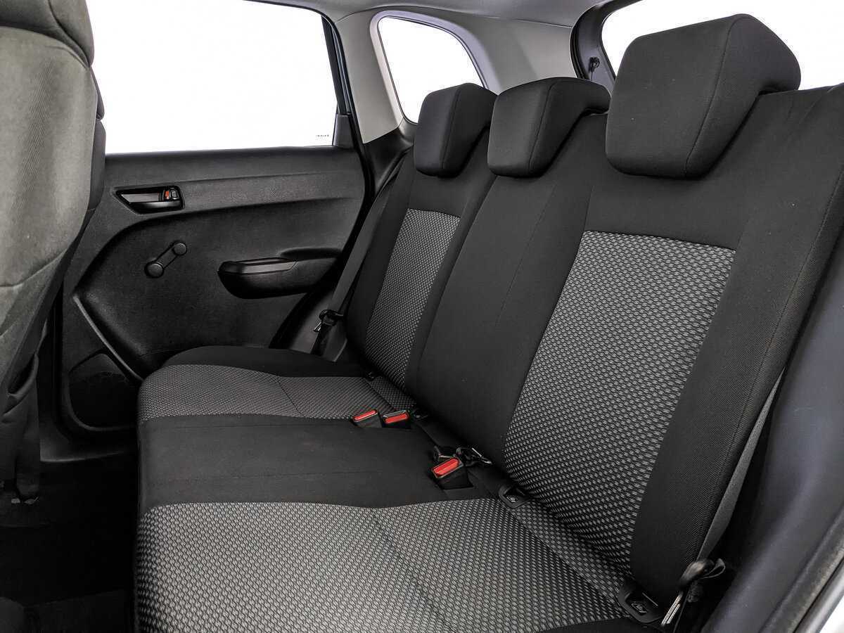 Suzuki Vitara, 2017 Фото №14