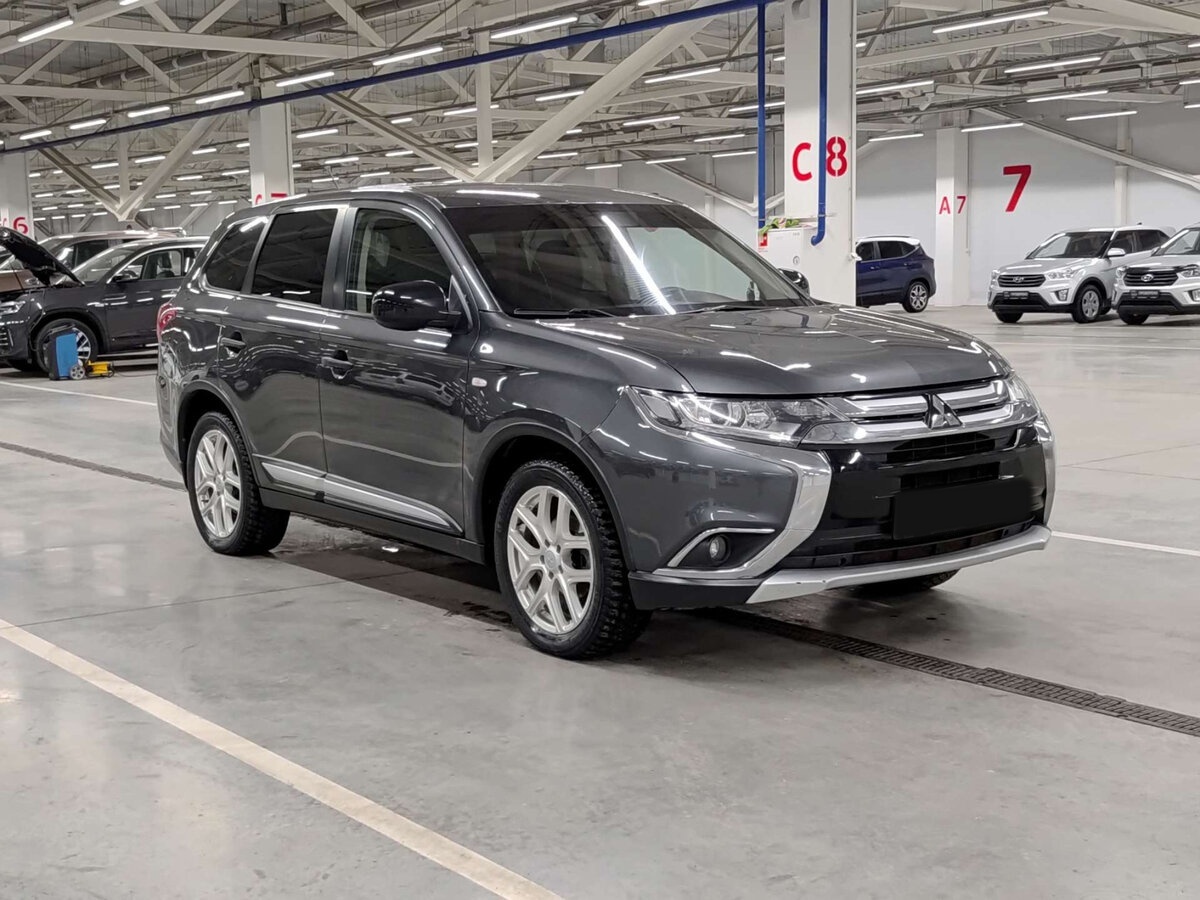 Mitsubishi Outlander III Рестайлинг 2, 2016 Фото №3