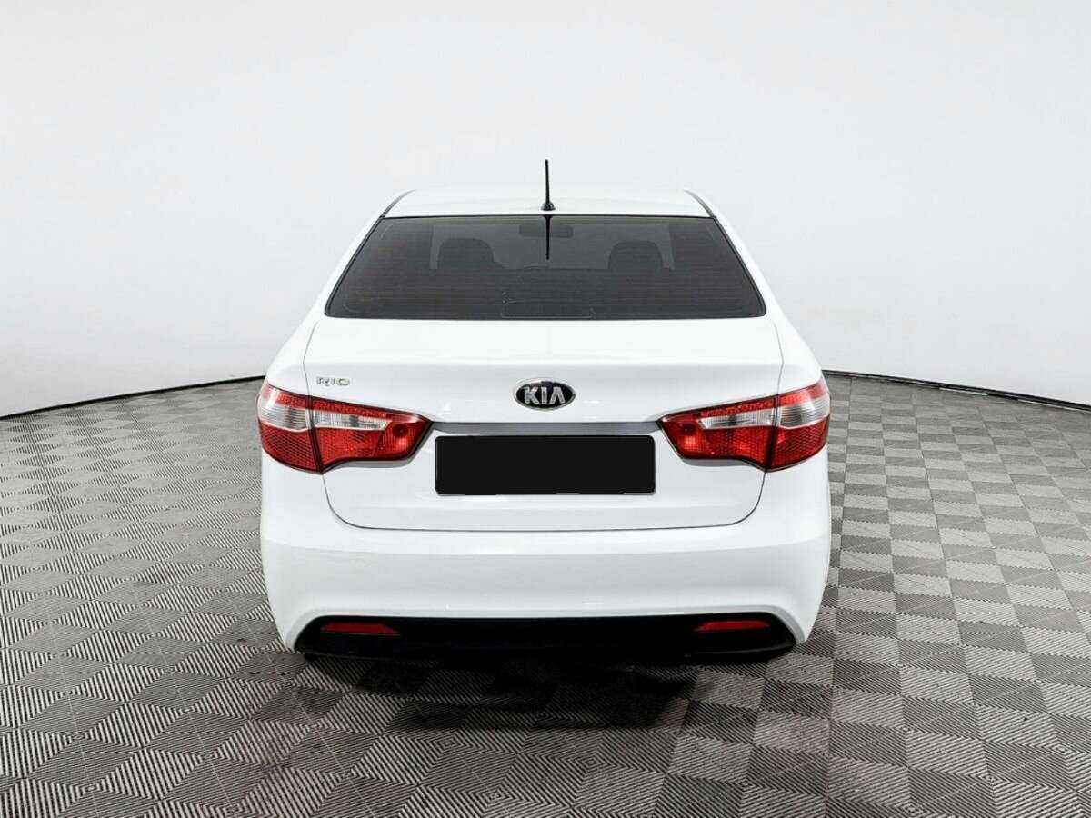 Kia Rio 5-speed, 2013 Фото №6