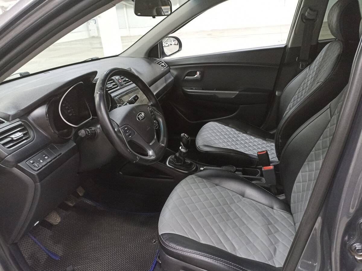 Kia Rio, 2016 Фото №16
