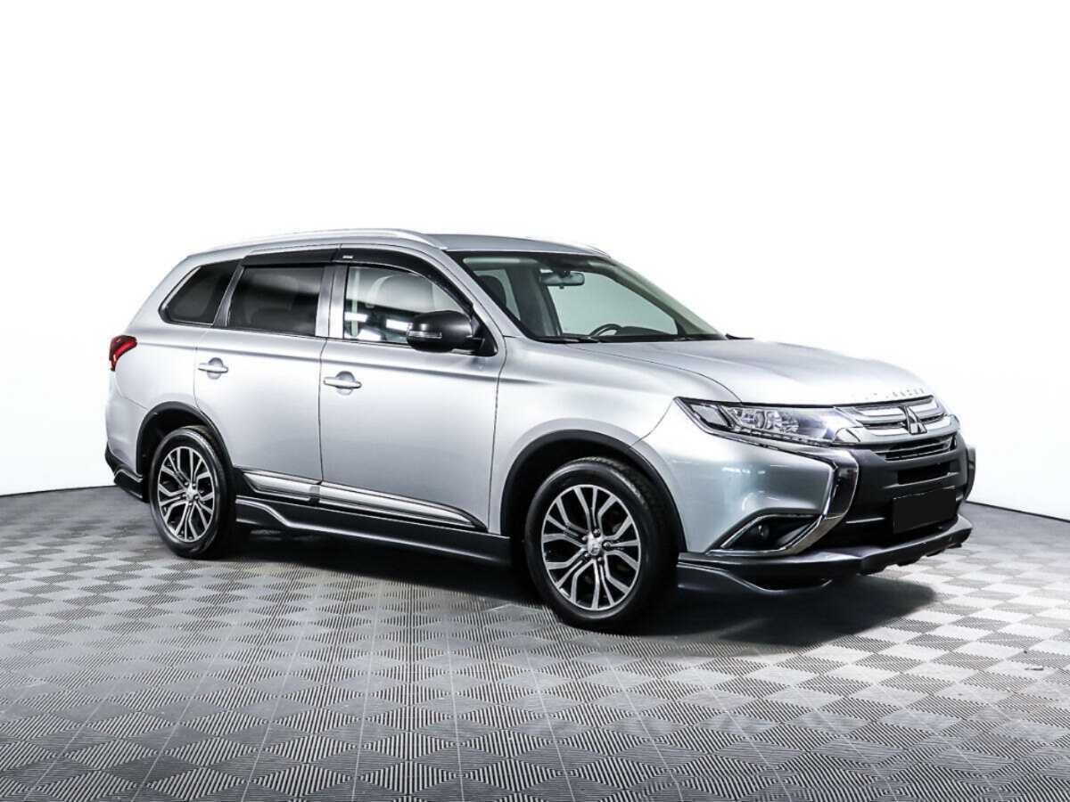 Mitsubishi Outlander, 2018 Фото №3
