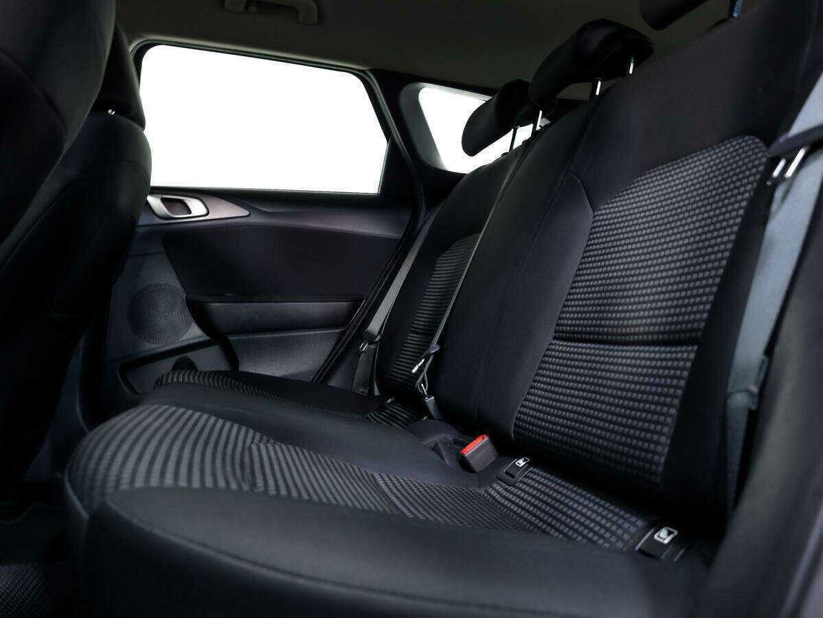 Kia Ceed, 2019 Фото №13