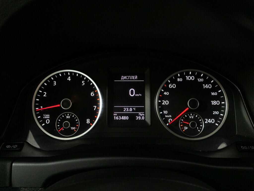 Volkswagen Tiguan, 2014 Фото №12