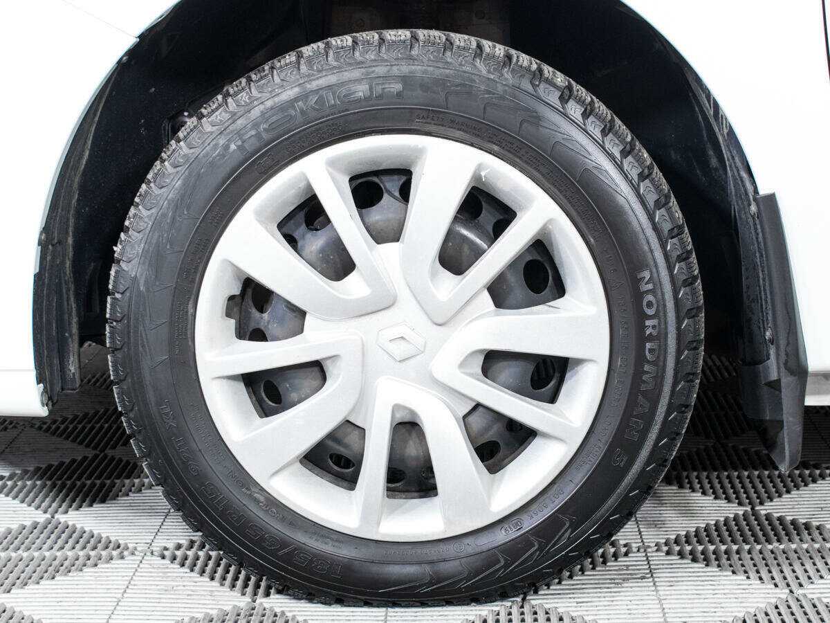 Renault Logan, 2019 Фото №16