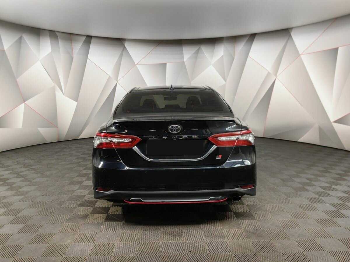 Toyota Camry, 2021 Фото №8