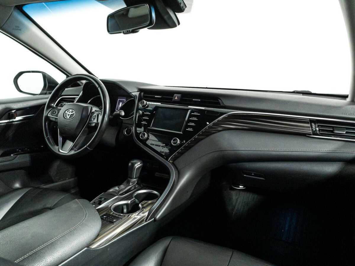 Toyota Camry, 2019 Фото №9
