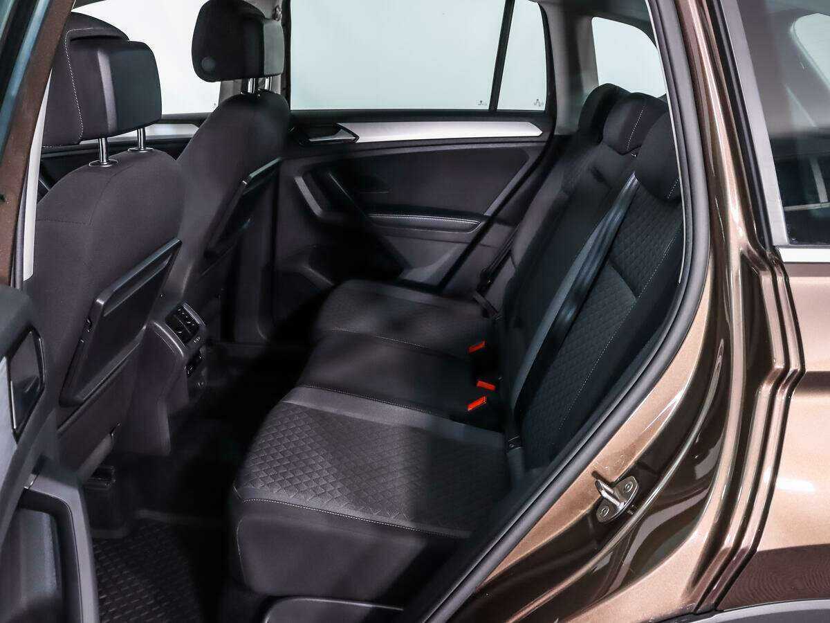 Volkswagen Tiguan, 2017 Фото №11